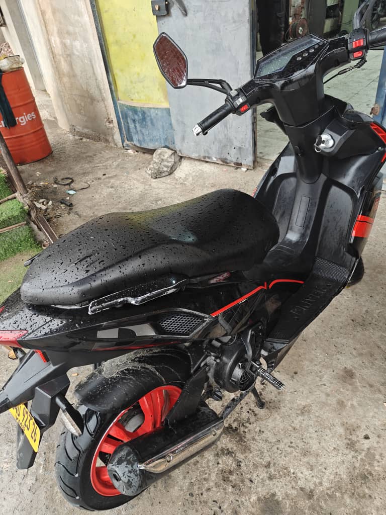 غطاء حماية مقعد الدراجة النارية – مظهر جديد وتركيب سهل 🏍️🛡️