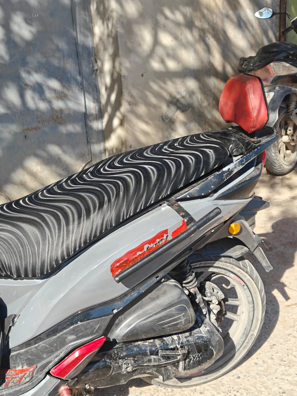 غطاء مقعد الدراجة النارية الرياضي 3D 🏍️🔥